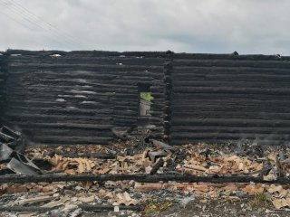 В Башкирии в сгоревшем доме нашли тело 50-летнего мужчины
