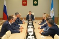 Радий Хабиров встретился с членами Центральной избирательной комиссии Башкирии