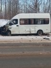 В ДТП между автобусом и автомобилем в Башкирии пострадали три человека и один ребенок
