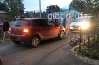 В Уфе под колеса автомобилей попали трое несовершеннолетних