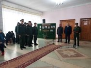 «Погиб как настоящий герой»: в Башкирии простились с подполковником Ленаром Еникеевым