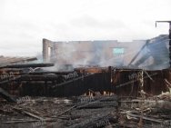 46-летний житель Башкирии избил знакомую, поджег дом и угнал автомобиль
