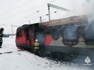 В Уфе на ж/д станции сгорел вагон поезда