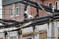 Возле горевшего Дома Бухартовских в Уфе заметили спецтехнику