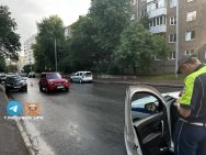 Две 10-летние девочки попали под колеса автомобилей в Уфе