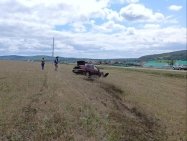 В Башкирии легковушка влетела в столб, погибли два человека