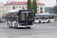 Очередную партию новых автобусов в Уфе поставят на 226-й маршрут – сообщил Радий Хабиров