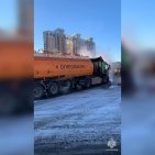 В Уфе бензовоз загорелся на проспекте Салавата Юлаева