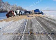 В Башкирии 30-летний водитель погиб в ДТП с двумя фургонами