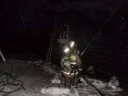В Башкирии 45-летняя женщина вернулась в горящий дом за документами и погибла