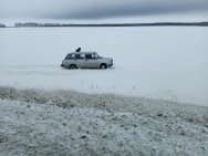 «Водителю стало плохо»: в Башкирии легковушка опрокинулась в кювет
