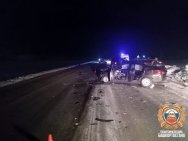 55-летний водитель погиб в массовом ДТП с грузовиком под Уфой