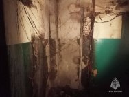 28 человек спасли при пожаре в многоэтажке в Башкирии