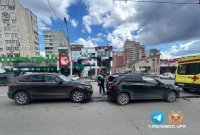 В Уфе восьмилетняя пассажирка пострадала в столкновении двух иномарок