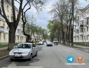 В Уфе 22-летний водитель питбайка пострадал при столкновении с иномаркой