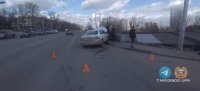 В Уфе Datsun опрокинулся после столкновения с легковушкой