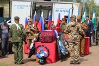 «Остались родители, жена, дети»: в Башкирии похоронили младшего сержанта Кирилла Иванова