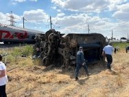 8 вагонов поезда Казань – Адлер сошли с рельсов из-за КамАЗа
