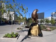 В Уфе появился памятник соколу-сапсану