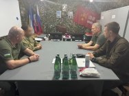 Глава Башкирии навестил бойцов в зоне СВО