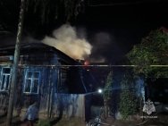 11 человек эвакуировались при пожаре в жилом доме в Башкирии