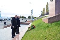 Радий Хабиров и Аслан Бжания возложили цветы к памятникам Салавату Юлаеву и Шайхзаде Бабичу