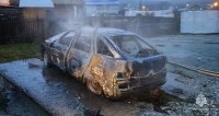 Житель Башкирии случайно сжег свой автомобиль во время ремонта