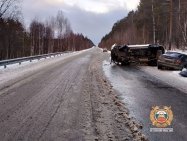 Один взрослый погиб и трое детей пострадали в жутком ДТП на трассе в Башкирии