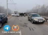 В Уфе произошла массовая авария с участием 4 автомобилей, есть пострадавшие