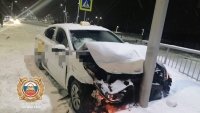 В Уфе при столкновении трех автомобилей пострадали два парня