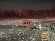 В Башкирии опрокинулся минивэн с 7 пассажирами, один человек погиб