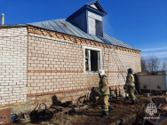 В Башкирии при пожаре погибли отец и сын