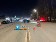 Три человека пострадали в лобовой аварии в Уфе
