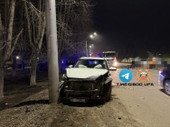 Три человека пострадали в лобовой аварии в Уфе