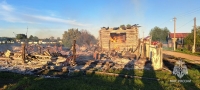 В Башкирии мужчина спас беременную жену и годовалую дочь из горящего дома