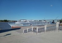 В Уфу прибыл четырехпалубный теплоход «Антон Чехов»