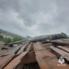 В двух районах Башкирии сильный ветер сорвал крыши домов
