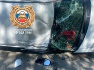 В Уфе Toyota опрокинулась на бок после столкновения с иномаркой