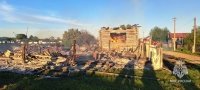 В Башкирии мужчина спас беременную жену и годовалую дочь из горящего дома