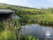 В Башкирии спасатели вытащили из реки тело мужчины