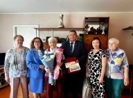 В Уфе труженица тыла Анастасия Бурмистрова отметила вековой юбилей