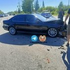 На дороге в Уфе столкнулись три машины, есть пострадавший
