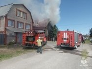 В уфимском селе вспыхнул крупный пожар