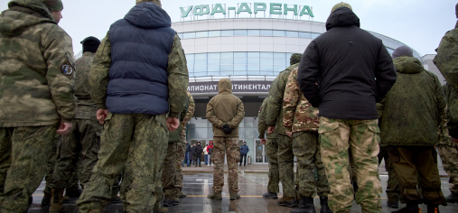 В Уфе прошла церемония отправки военнослужащих в район выполнения служебно-боевых задач