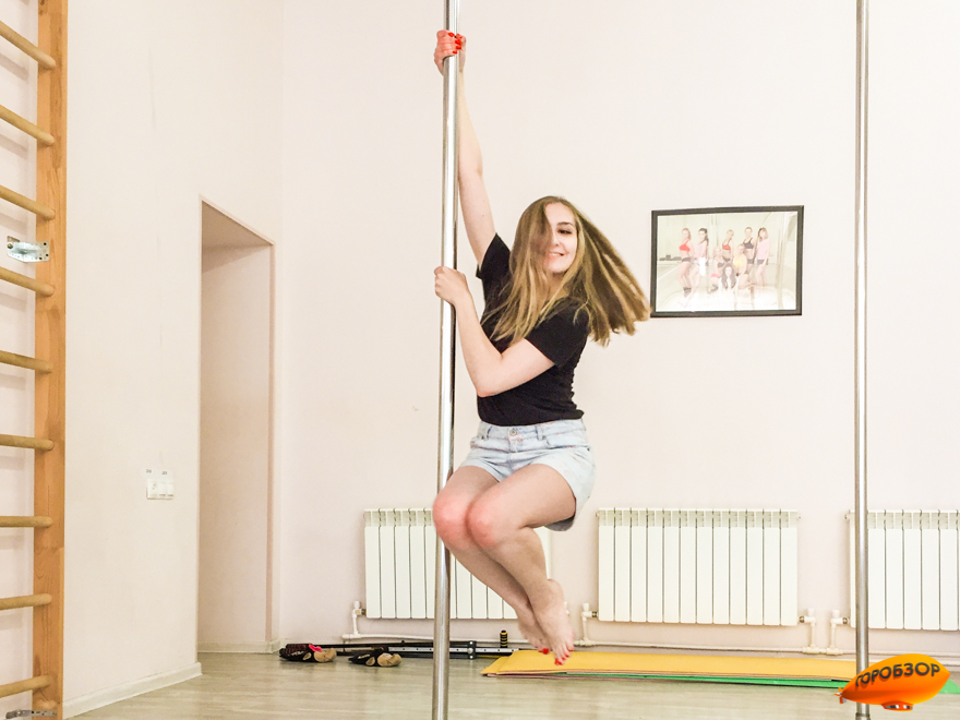 Эксперимент ГорОбзор.ру: антигравитационная йога и pole dance – только ли для профессионалов?